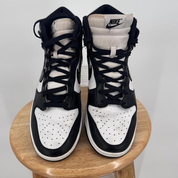 Nike Dunk High Retro Shoes Mens 10.5 Black White Panda Sneakers DD1399-105 main image 10
